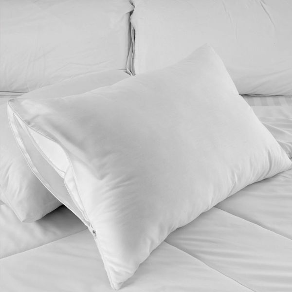 Oxford Zippered Pillow Protector